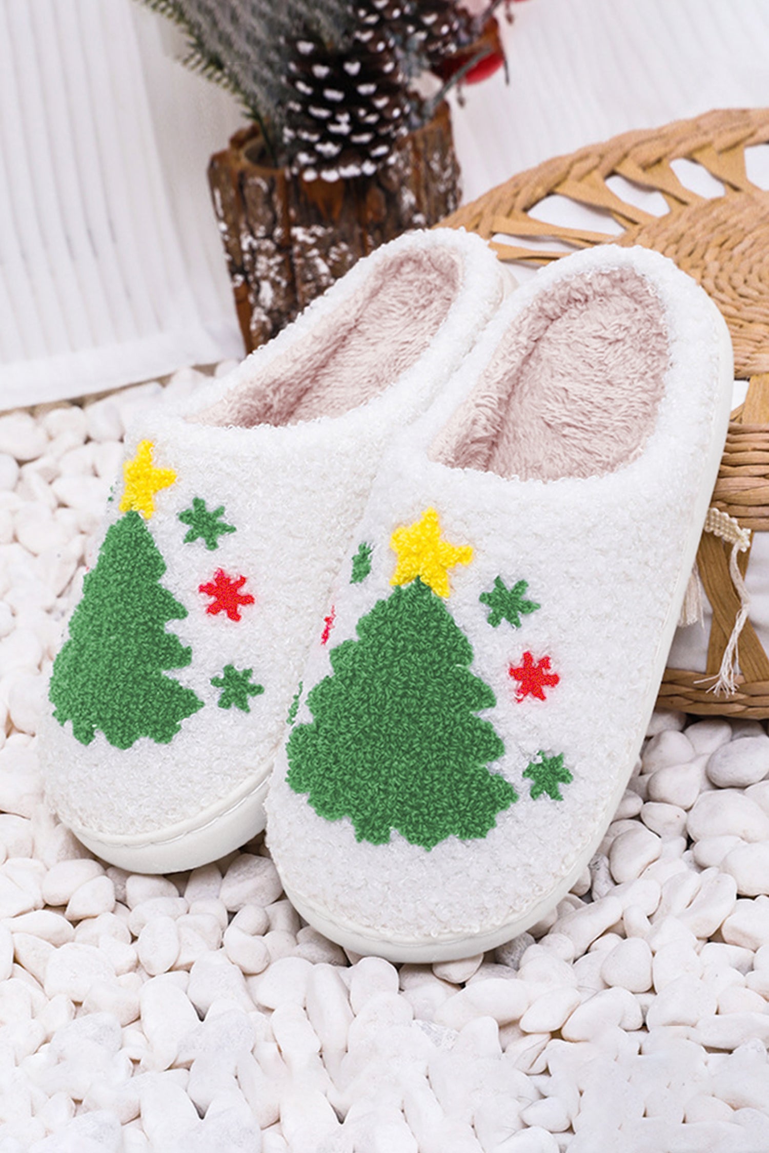 White Fuzzy Christmas Tree Pattern Home Slippers