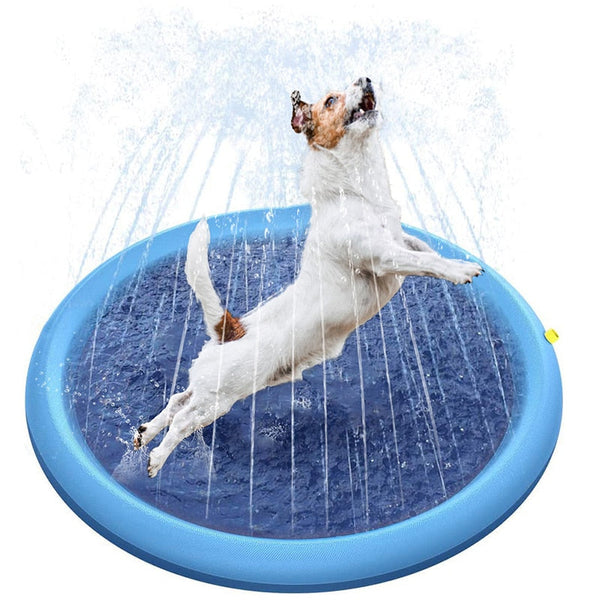 WoofSplash™ - Forfriskende sprinklerpute for hunder